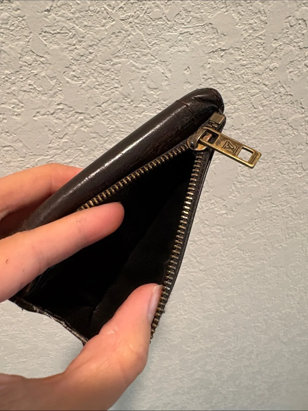 Louis Vuitton Men's Leather Bifold Wallet - Dark Brown